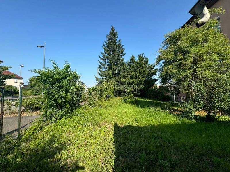 Vente terrain constructible 543 m² libre de constructeur dans quartier maraîcher recherché à Colmar