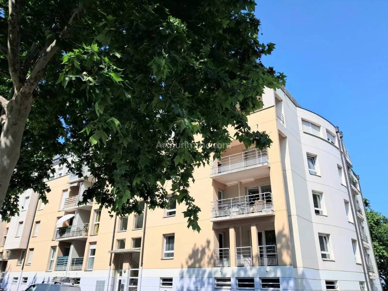 Achat appartement 3 pièces avec garage et ascenseur dans le centre de Colmar 68000